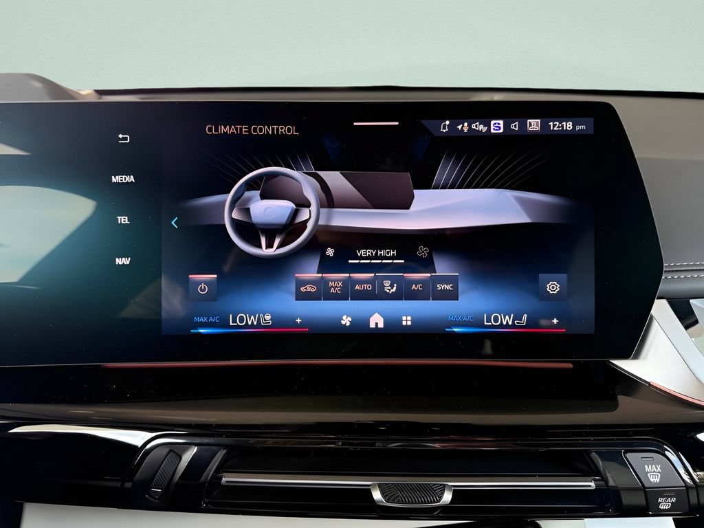 New 2026 BMW X1 xDrive28i w/ Technology Package AWD/4WD image 16