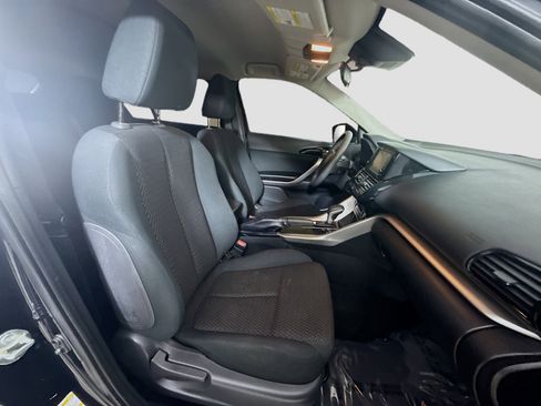 Used 2022 Mitsubishi Eclipse Cross ES image 28