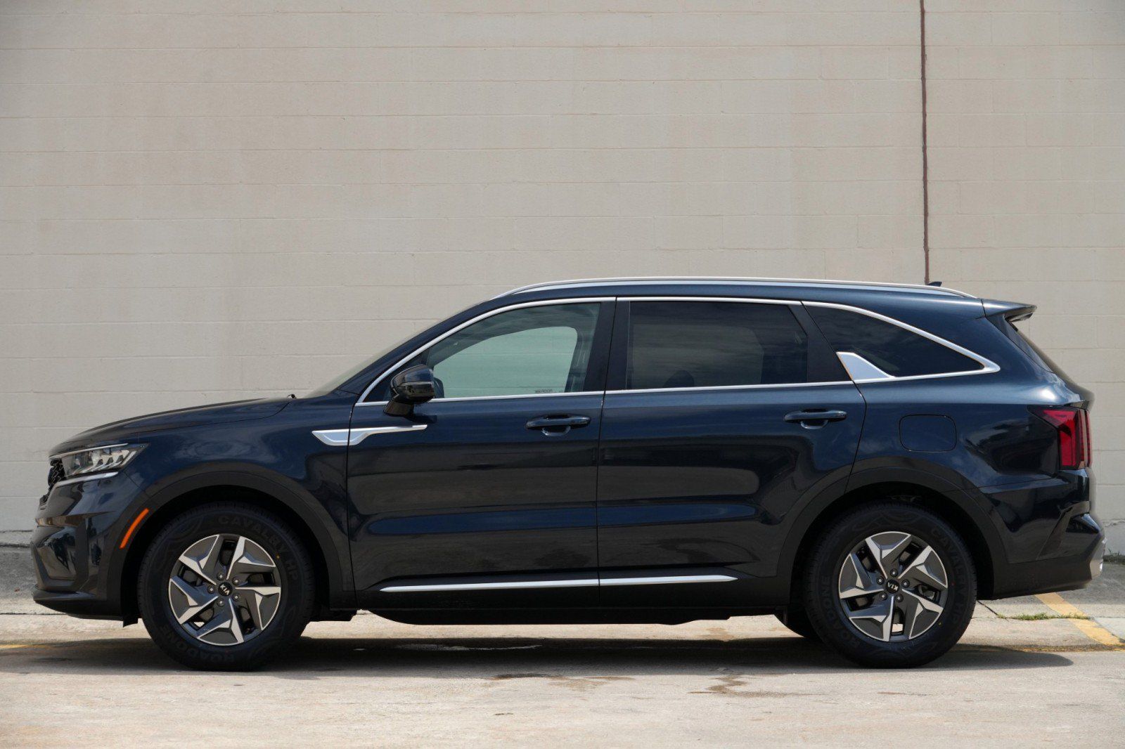Used 2021 Kia Sorento S FWD image 8