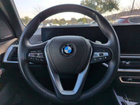 Certified 2024 BMW X5 xDrive40i w/ Premium Package image 22