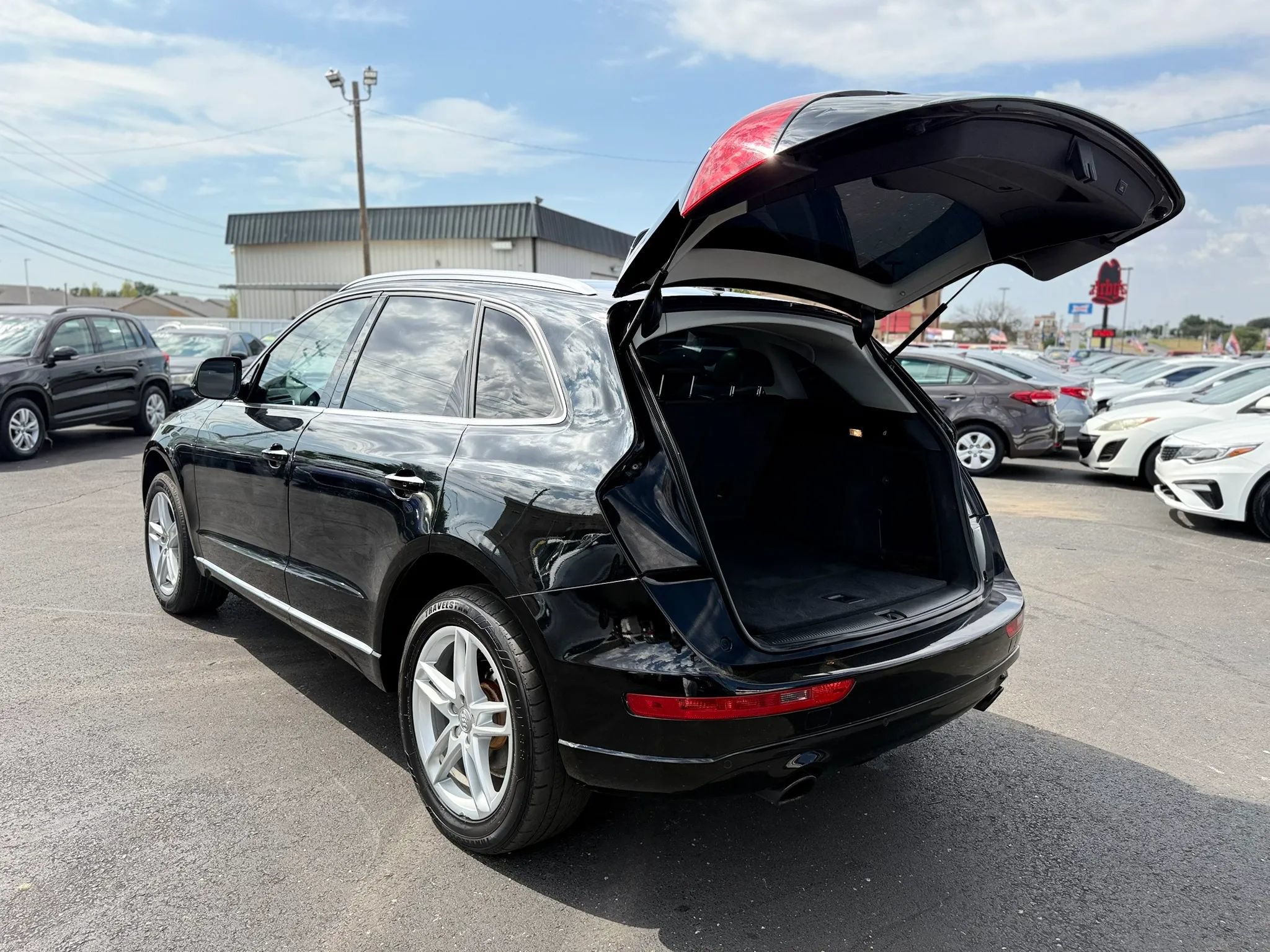 Used 2017 Audi Q5 2.0T Premium AWD/4WD image 38
