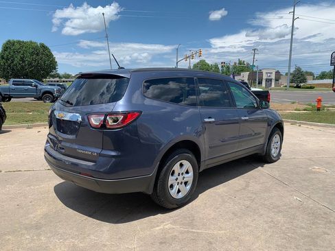 Used 2014 Chevrolet Traverse LS FWD image 7