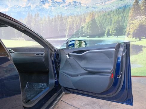 Used 2014 Tesla Model S 85 image 15