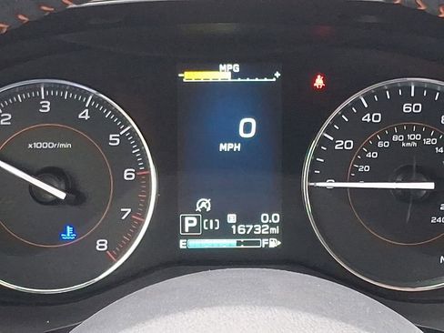 Used 2023 Subaru Crosstrek 2.5i Limited w/ Popular Package #3 image 23