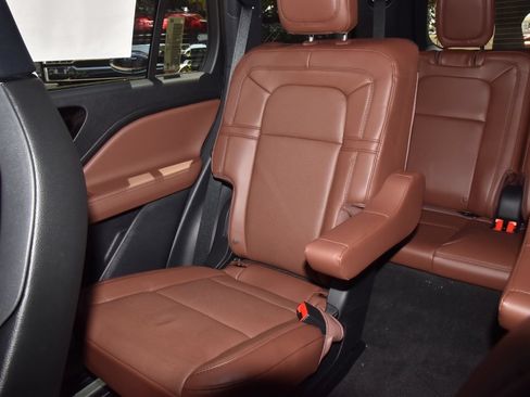 New 2026 Lincoln Aviator Reserve AWD/4WD image 20