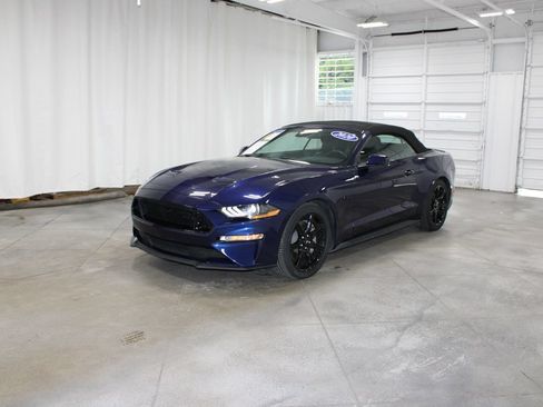 Used 2020 Ford Mustang GT Premium w/ Equipment Group 401A RWD image 6