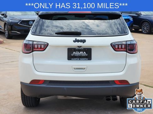 Used 2021 Jeep Compass Latitude w/ Sun and Sound Group FWD image 7