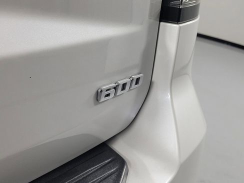 Certified 2021 Cadillac Escalade Sport Platinum w/ Heavy-Duty Trailer Package image 5