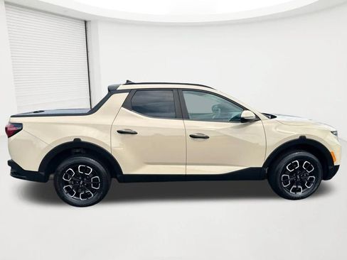 Used 2022 Hyundai Santa Cruz SEL w/ Activity Package AWD/4WD image 4