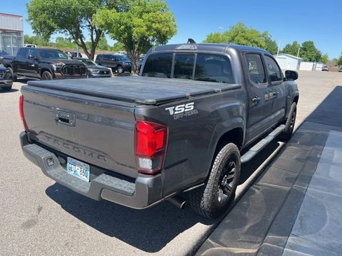 Used 2021 Toyota Tacoma SR w/ SR Convenience Package image 4