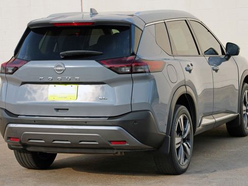 Used 2023 Nissan Rogue SL w/ SL Premium Package FWD image 50