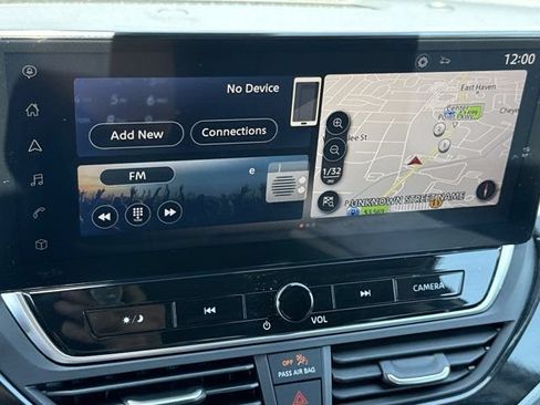 Used 2023 Nissan Altima 2.5 SR w/ SR Premium Package FWD image 28