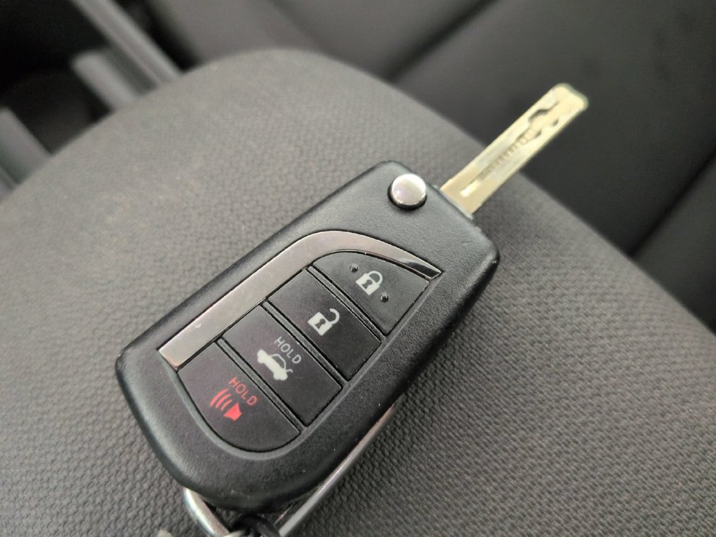 Used 2024 Toyota Corolla LE FWD image 46