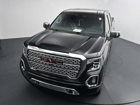 Used 2019 GMC Sierra 1500 Denali w/ Denali Ultimate Package AWD/4WD image 11