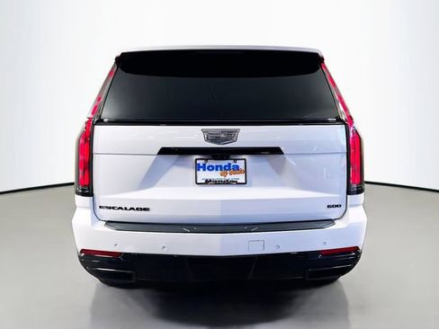 Used 2025 Cadillac Escalade Sport w/ Touring Package image 8