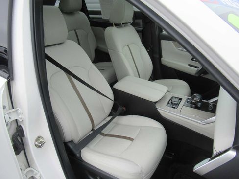 Used 2024 MAZDA CX-90 3.3 Turbo w/ Premium Plus Pkg image 27