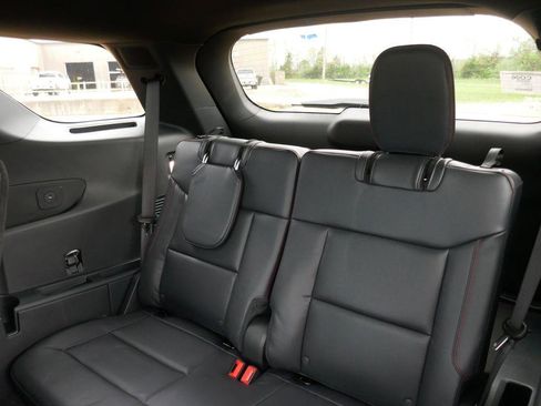 New 2026 Ford Explorer ST-Line image 15