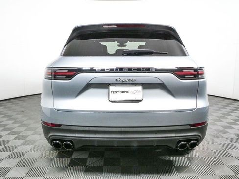 Certified 2022 Porsche Cayenne Coupe AWD/4WD image 29