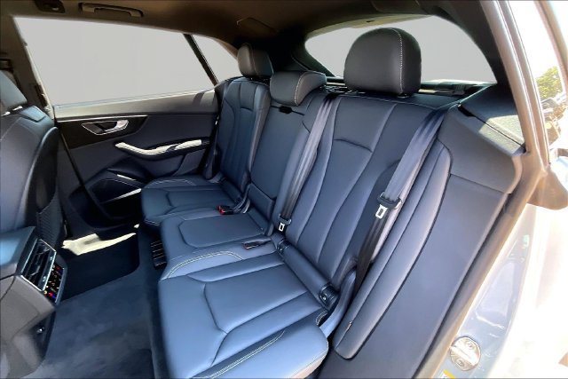 New 2027 Audi Q8 Premium Plus AWD/4WD image 28