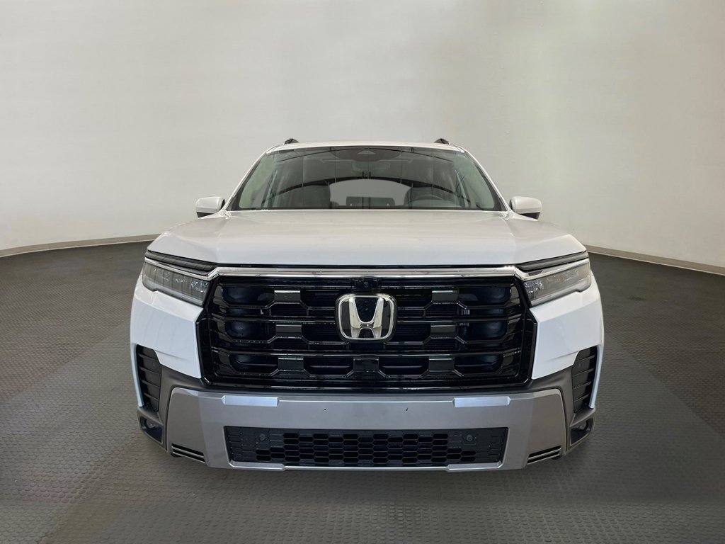 New 2026 Honda Pilot Touring image 10