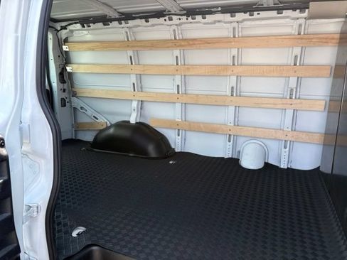 Used 2025 Chevrolet Express 2500 w/ Driver Convenience Package RWD image 22