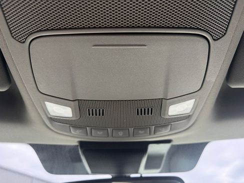 Used 2019 Ford F150 XLT w/ Equipment Group 302A Luxury image 15