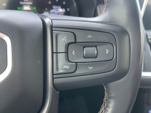 Used 2023 GMC Yukon AT4 w/ Technology Package image 26