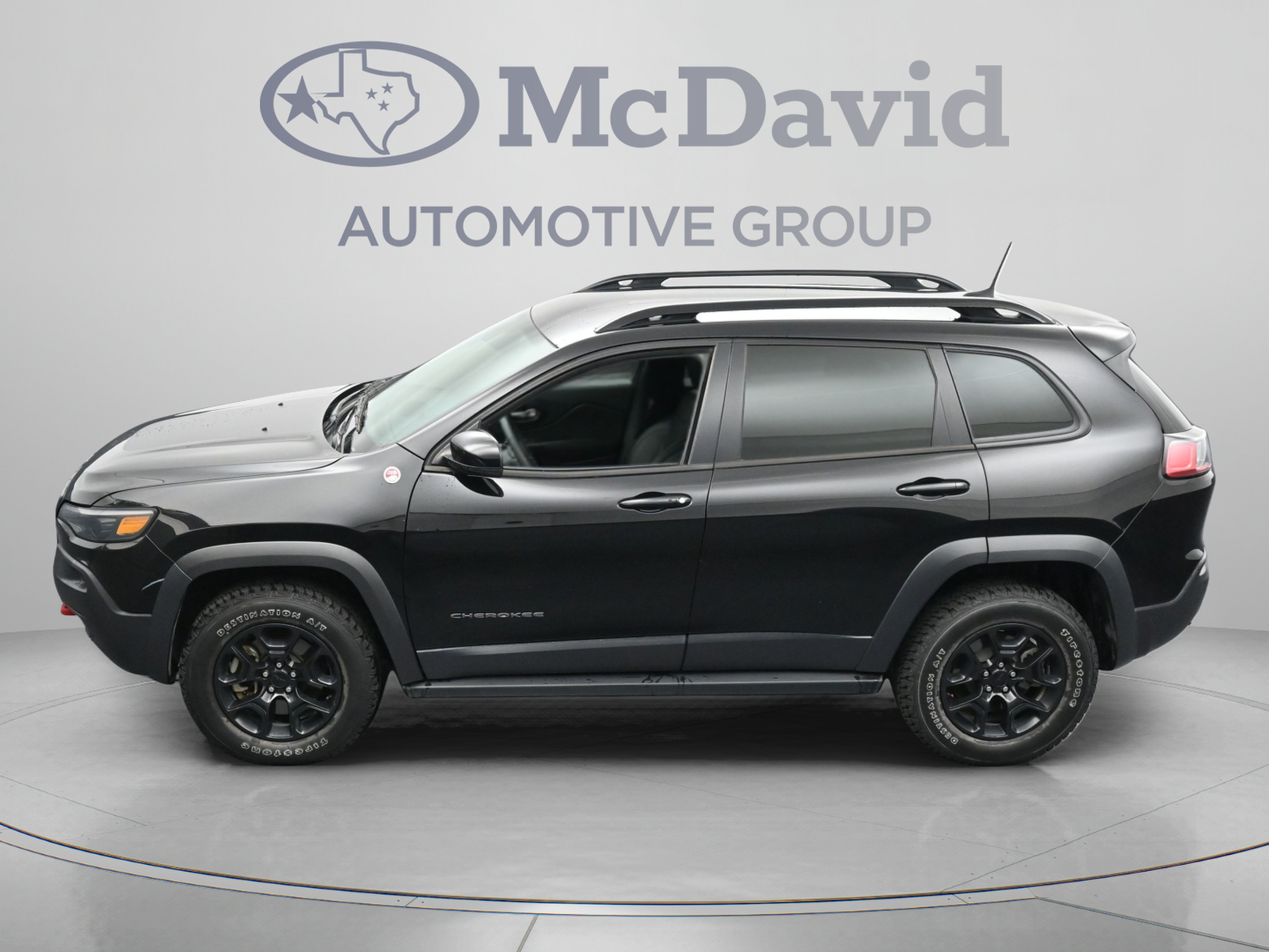 Used 2022 Jeep Cherokee Trailhawk w/ Sound & Nav Group AWD/4WD image 35