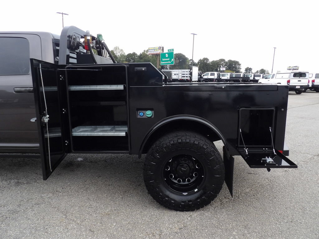 Used 2025 RAM 3500 Laramie AWD/4WD image 47