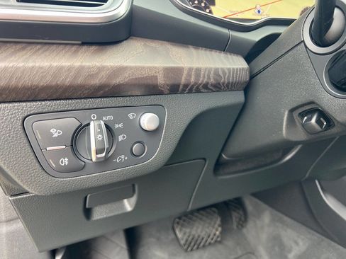 Used 2019 Audi Q5 Prestige image 9