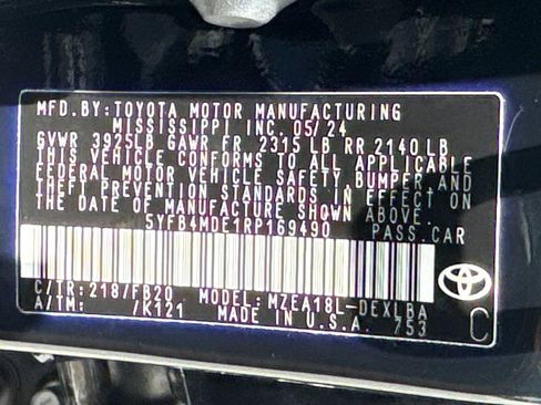 Used 2024 Toyota Corolla LE FWD image 30