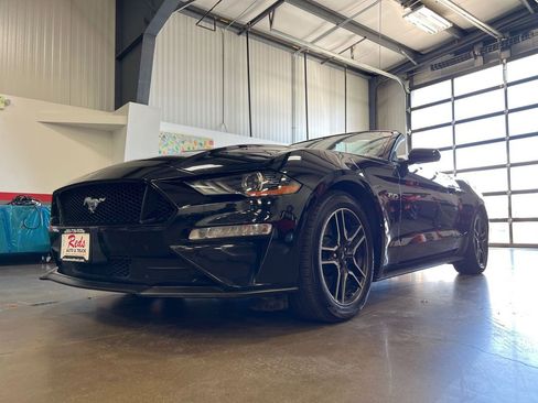 Used 2020 Ford Mustang GT Premium image 24