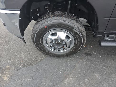 New 2026 RAM 3500 Tradesman image 11