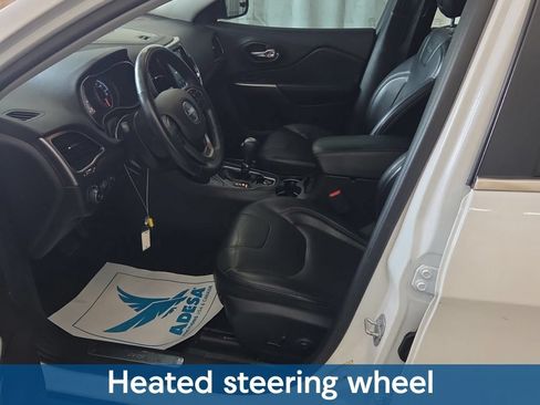 Used 2019 Jeep Cherokee Limited AWD/4WD image 10