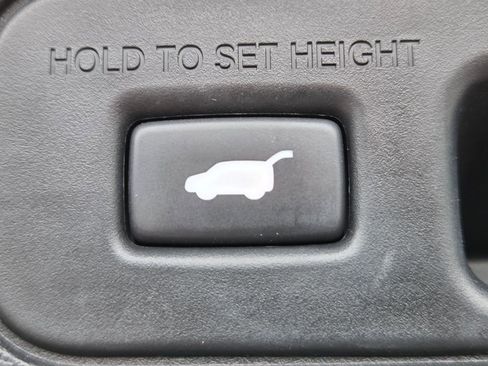 Used 2024 Honda Odyssey Elite image 32