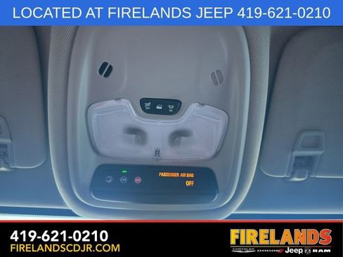 Used 2025 Buick Encore GX Sport Touring image 25