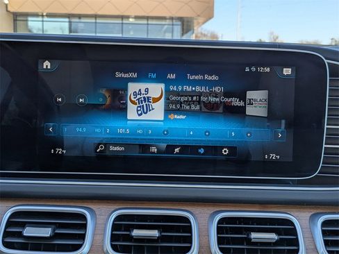 Used 2022 Mercedes-Benz GLE 53 AMG 4MATIC image 17