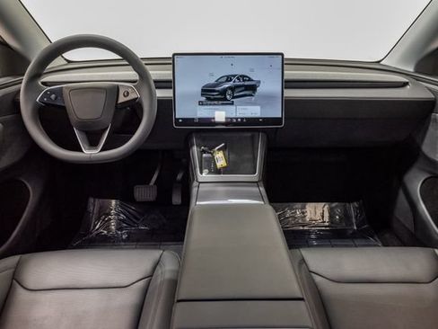 Used 2026 Tesla Model Y AWD image 23