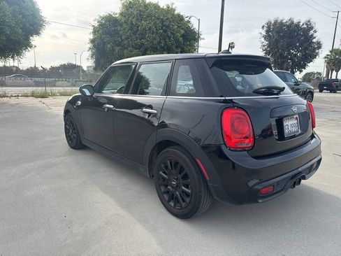 Used 2019 MINI Cooper S image 3