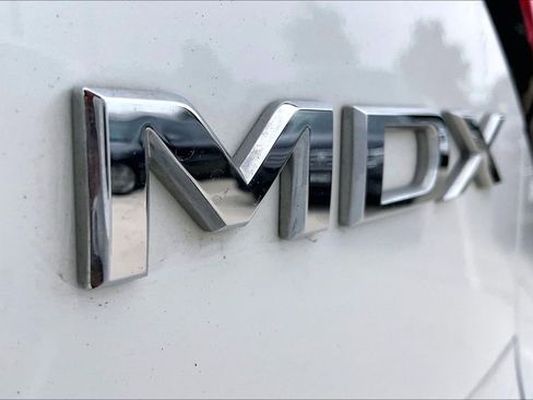 Certified 2023 Acura MDX SH-AWD w/ Technology Package image 40