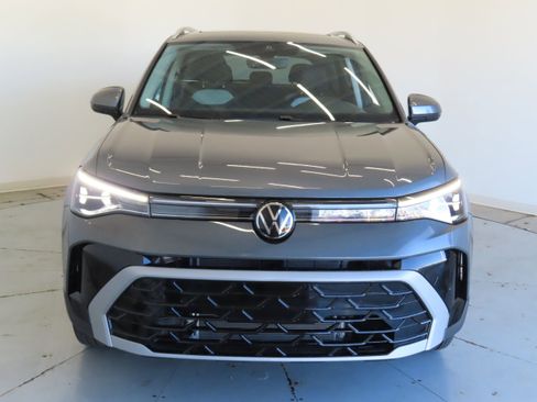 New 2026 Volkswagen Taos SEL AWD/4WD image 10