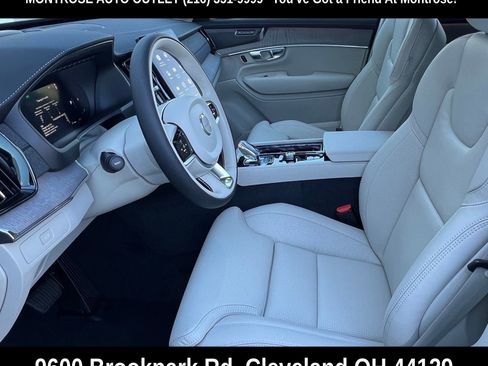 New 2026 Volvo XC90 B6 Ultra image 13