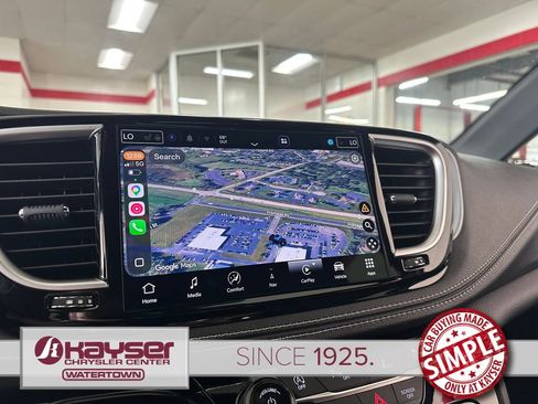 New 2026 Chrysler Pacifica Limited w/ S Appearance Package AWD/4WD image 28