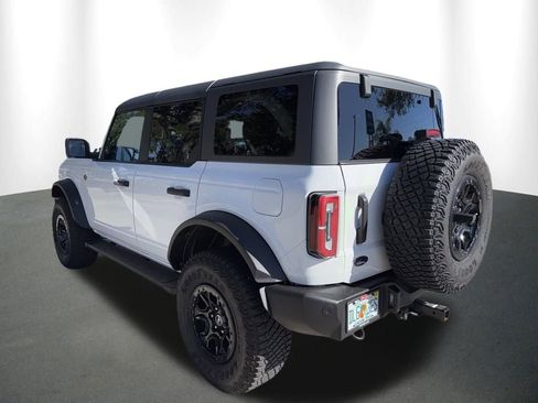 Used 2022 Ford Bronco Wildtrak image 12