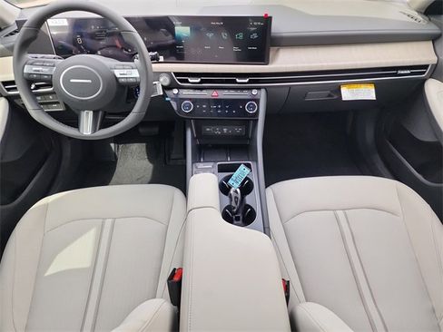 New 2025 Hyundai Sonata SEL image 10