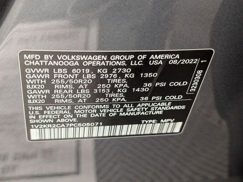 Used 2023 Volkswagen Atlas SE AWD/4WD image 40