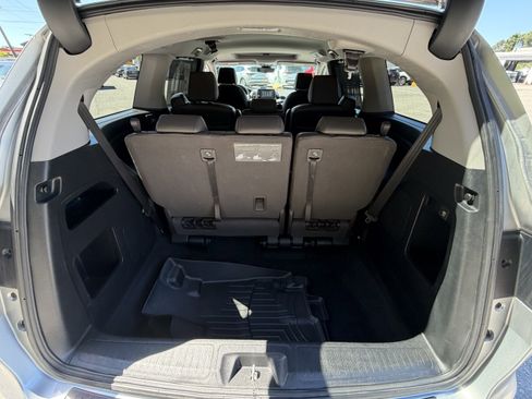 Used 2024 Honda Odyssey EX-L image 38