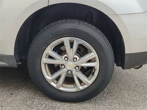 Used 2016 Chevrolet Equinox LT w/ Convenience Package image 29