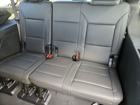 Used 2025 Chevrolet Tahoe LT AWD/4WD image 12