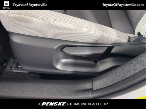 Used 2026 Toyota Corolla LE image 20